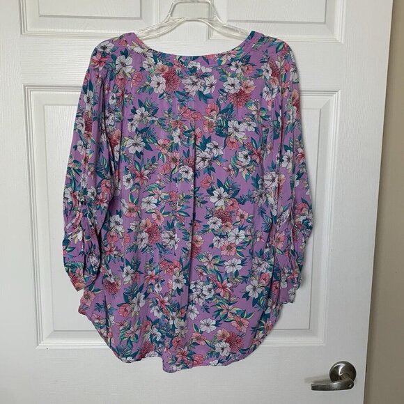 Torrid Harper Pullover Blouse Challis Floral Purple 3/4 Roll Tab Sleeve Size 1X - Picture 5 of 14